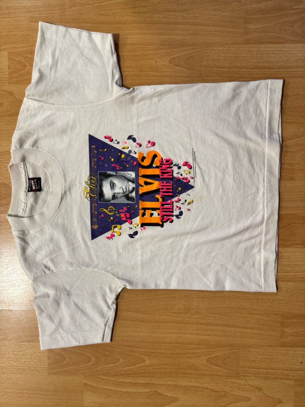 Vintage 90’s single stitch Elvis ‘Still The King’ Graphic Tee- XS